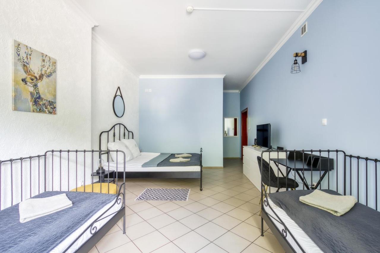 Hostel Krokodyl-Stara Praga Варшава Экстерьер фото
