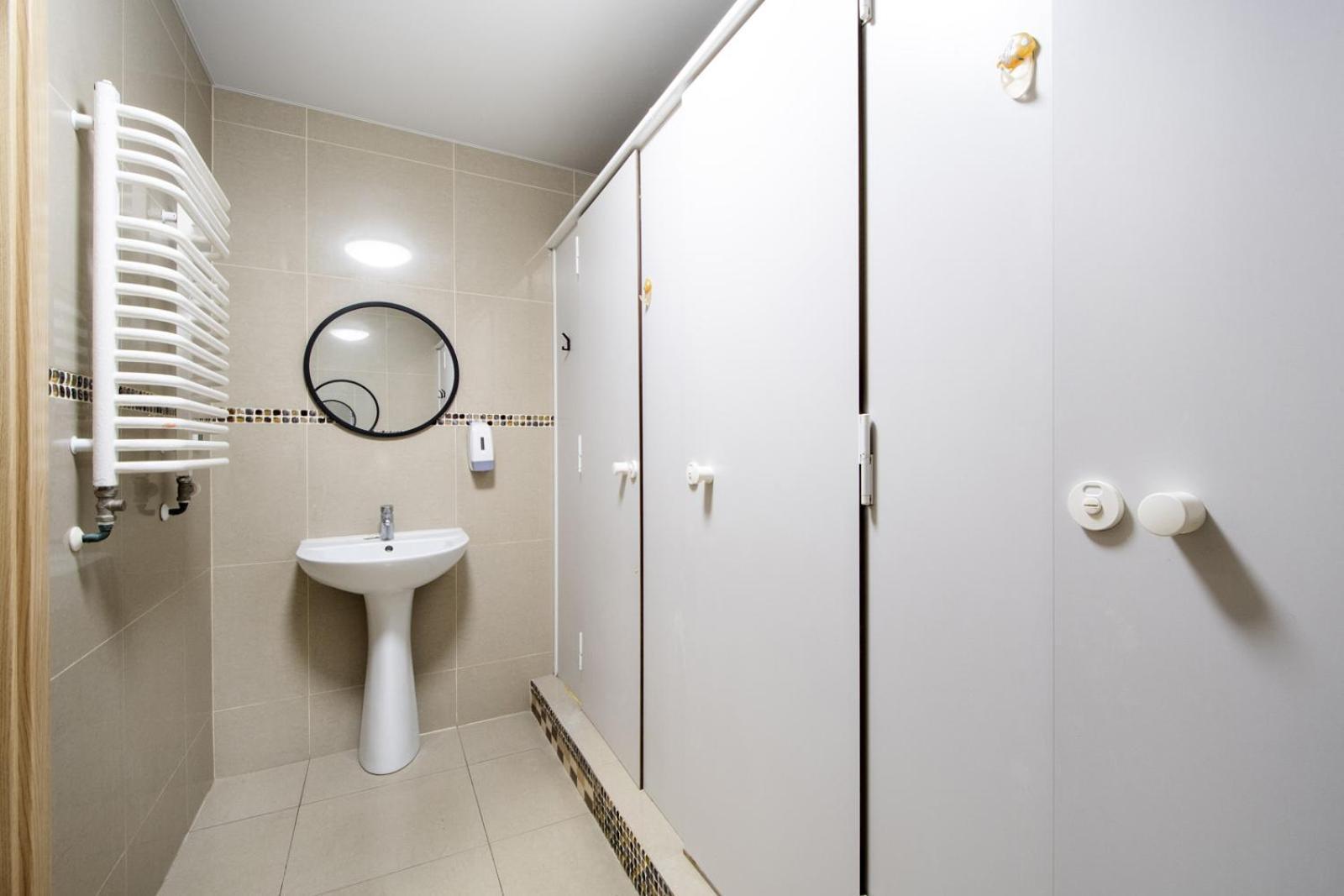 Hostel Krokodyl-Stara Praga Варшава Экстерьер фото