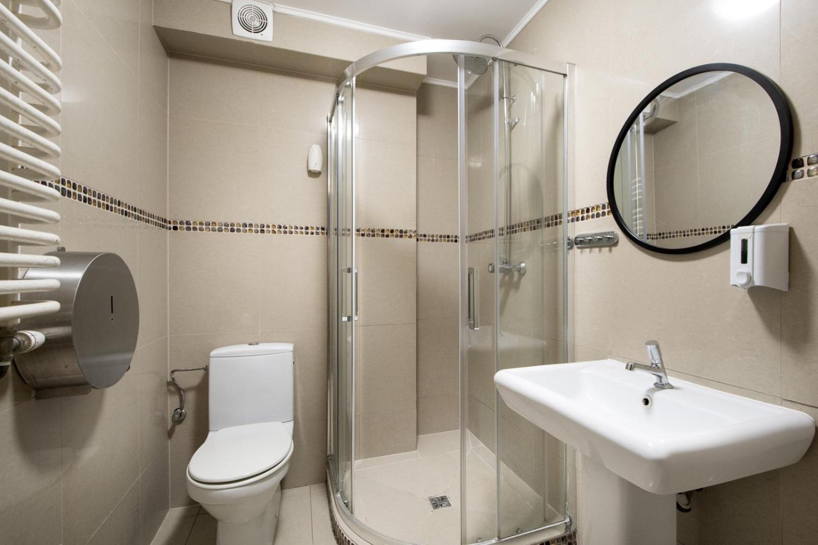 Hostel Krokodyl-Stara Praga Варшава Экстерьер фото