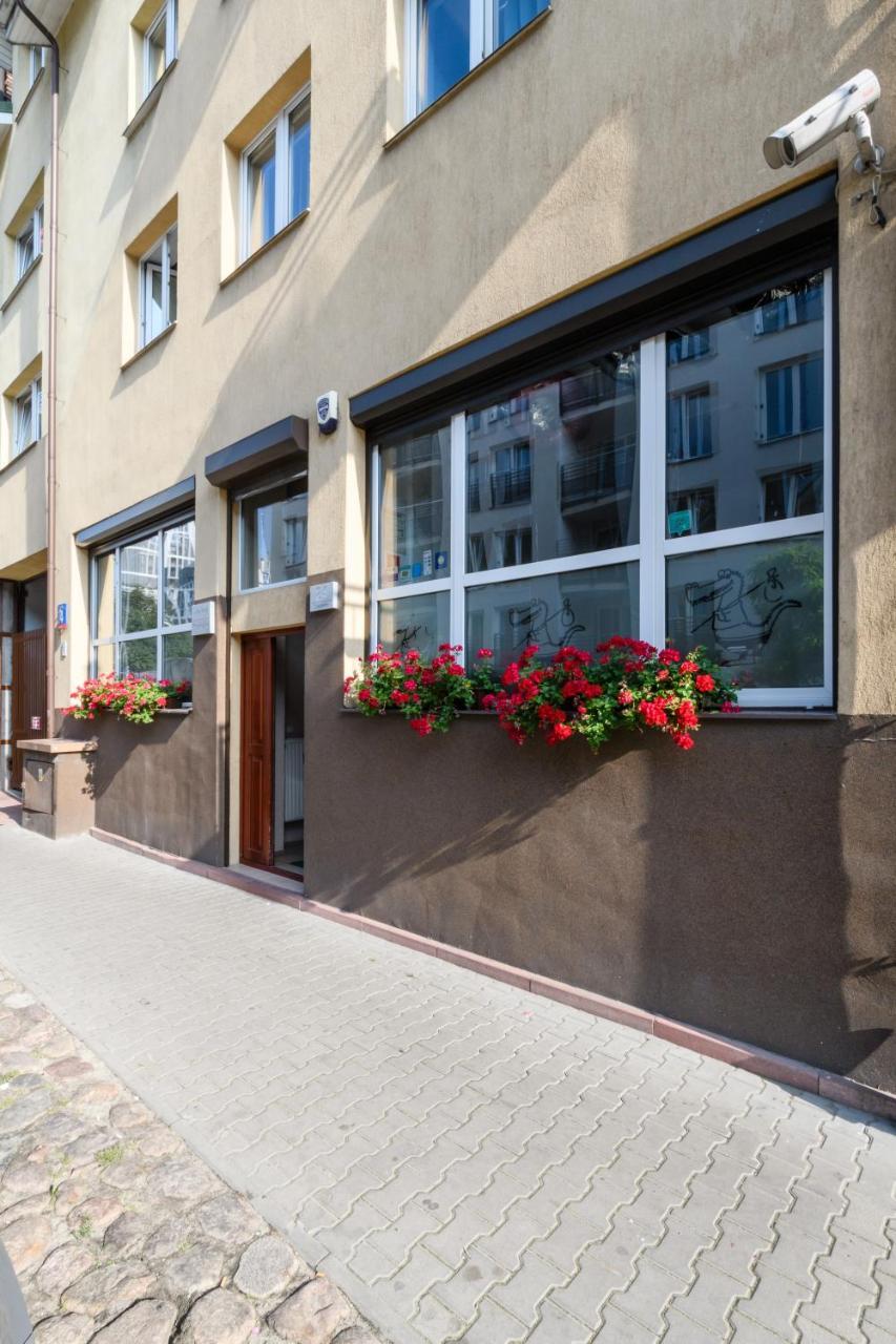 Hostel Krokodyl-Stara Praga Варшава Экстерьер фото
