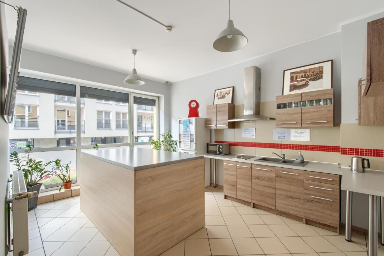 Hostel Krokodyl-Stara Praga Варшава Экстерьер фото