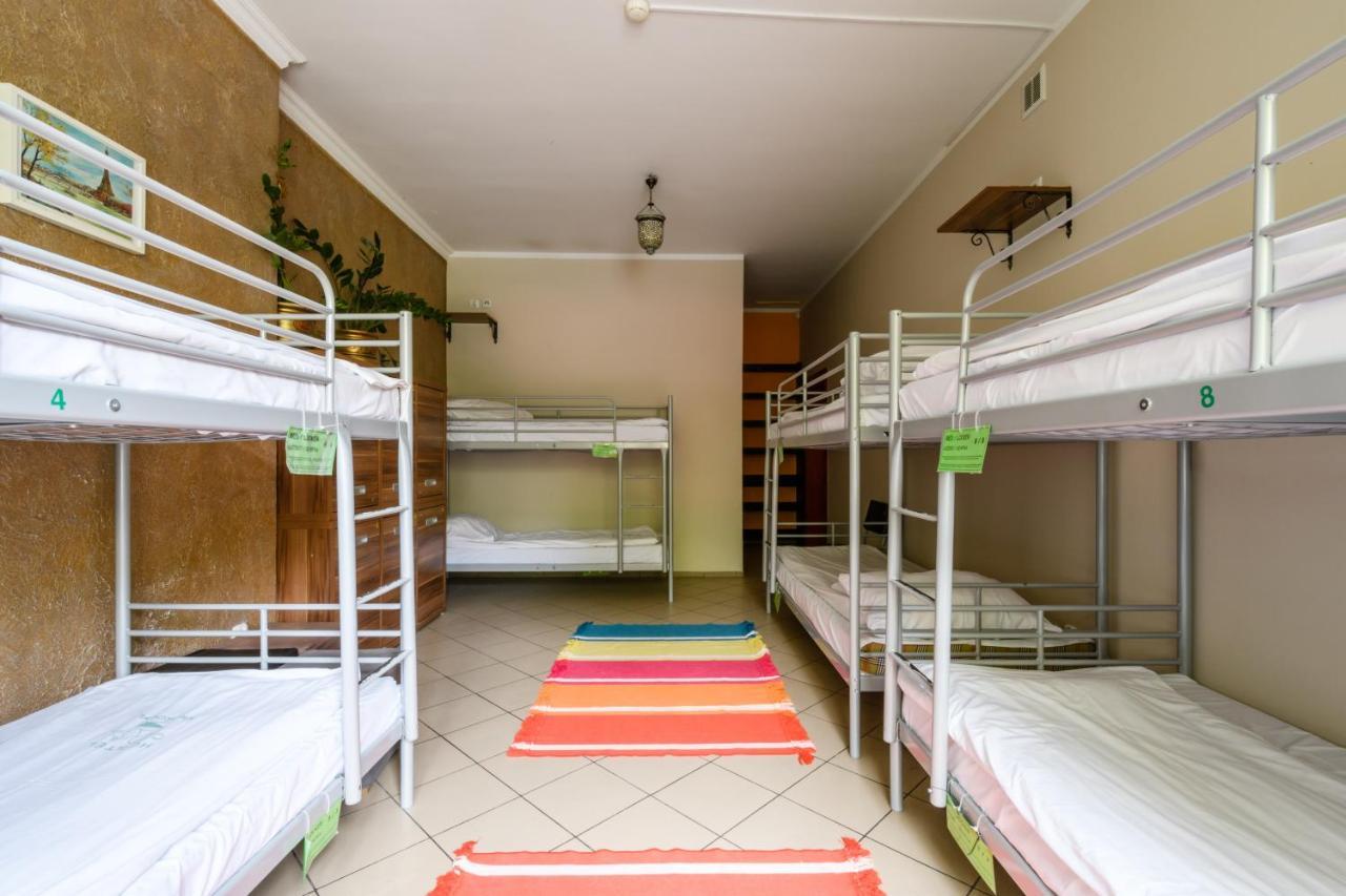 Hostel Krokodyl-Stara Praga Варшава Экстерьер фото