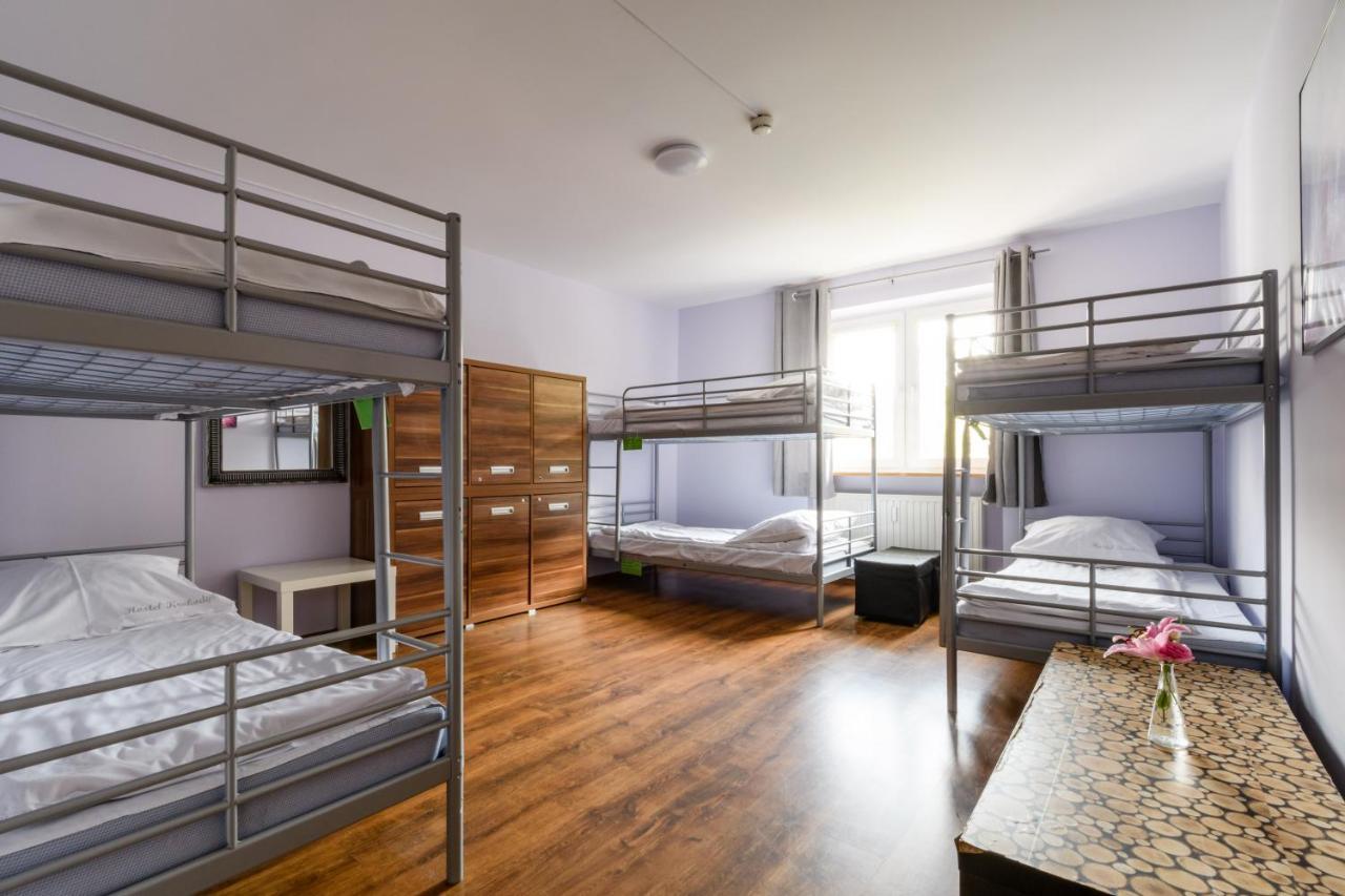 Hostel Krokodyl-Stara Praga Варшава Экстерьер фото